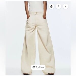 ZARA THE SKATER FLARE JEANS‎ ECRU CREAM SIZE 4 NWT